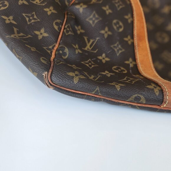 Louis Vuitton Keepall 60 - Picture 7 of 13